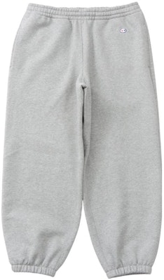 Champion FW22 Celana Jogger Bordir Logo Kecil Mid-Rise Athletic Fit C3-W220 Shop Champion FW22 Celana Jogger Bordir Logo Kecil Mid-Rise Athletic Fit C3-W220