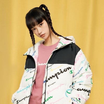 Champion 2022秋冬满版字母Logo连帽羽绒夹克男女宽松款式. UU-WDJ05 3