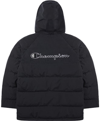 Champion 2022秋冬款男女同款标志印花羽绒夹克. UM-WDJ01 Lookbook Champion 2022秋冬款男女同款标志印花羽绒夹克. UM-WDJ01