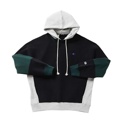 Champion FW22 Small C-Logo Fleece Hoodie, Japanese Version, Unisex Pullover. C8-W133