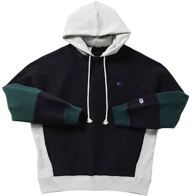 Champion FW22 Small C-Logo Fleece Hoodie, Japanese Version, Unisex Pullover. C8-W133 Shop Champion FW22 Small C-Logo Fleece Hoodie, Japanese Version, Unisex Pullover. C8-W133