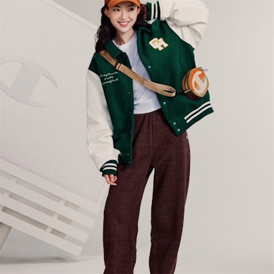 Champion 2023秋冬男女拼色字母补丁棒球羽绒夹克. UM-YDJ05 2