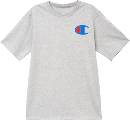 Kaos Champion Logo Besar Crewneck Unisex Abu-Abu. GT19 Y06137-1 Buy Kaos Champion Logo Besar Crewneck Unisex Abu-Abu. GT19 Y06137-1