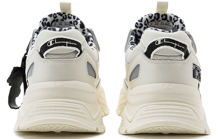 Shop Champion Pink Panther x Rally Pro ''Beige Gesticktes Logo'' U2BFCCM10D1