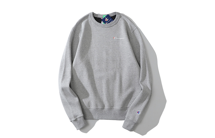 Champion Pullover Crewneck Sweatshirt with Script Logo - Unisex Fit & Comfort GF88H-Y08160-1IC