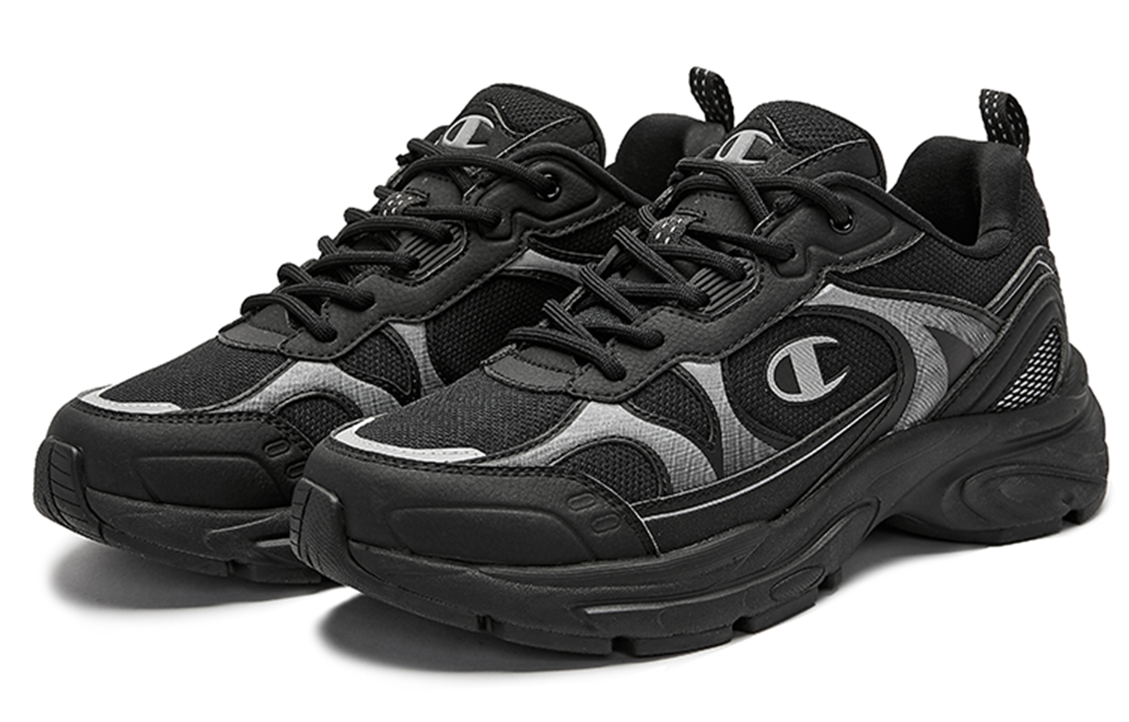 Lookbook Champion Retro Sports Low ''Noir Argent'' U3CFCRM04U1