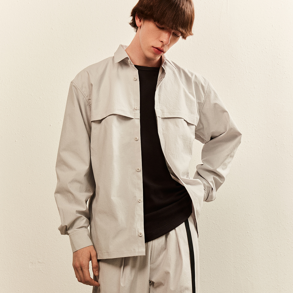 Sizing Champion SS22 黑色版寬鬆休閒純色長袖襯衫 男女款 日本版式。 C3-V416