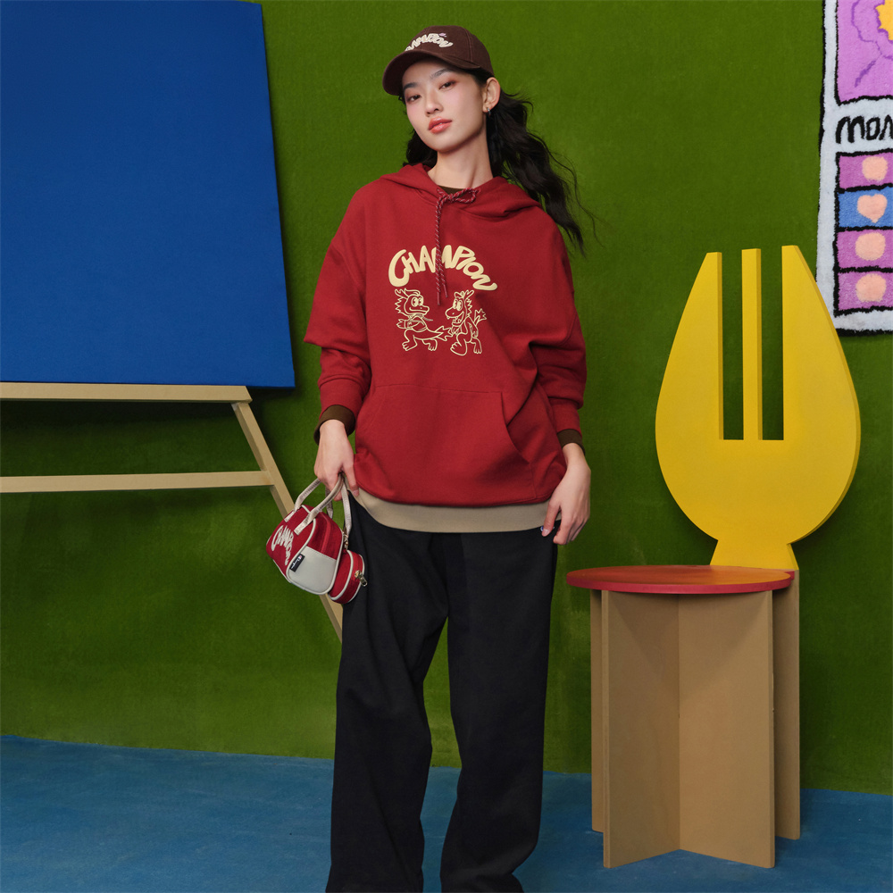 Shop Champion SS24 Dragon Series Script Logo Pullover Hoodie Unisex US Version U4ASWUU45