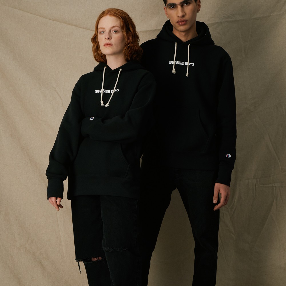 Cheap 챔피언 x 비스티 보이즈 SS23 오버사이즈 로고 후디 유니섹스 유럽 한정판. EM-WSW25