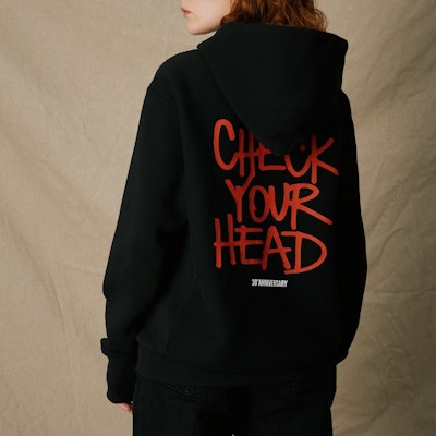 챔피언 x 비스티 보이즈 SS23 오버사이즈 로고 후디 유니섹스 유럽 한정판. EM-WSW25 1