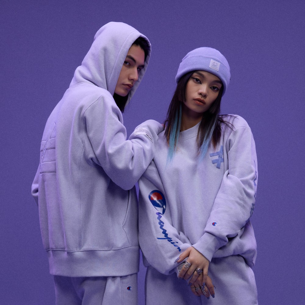 Sizing Champion x CANOTWAIT_ FW22 Script Logo Pullover Crewneck Sweatshirt Unisex UU-WSW01