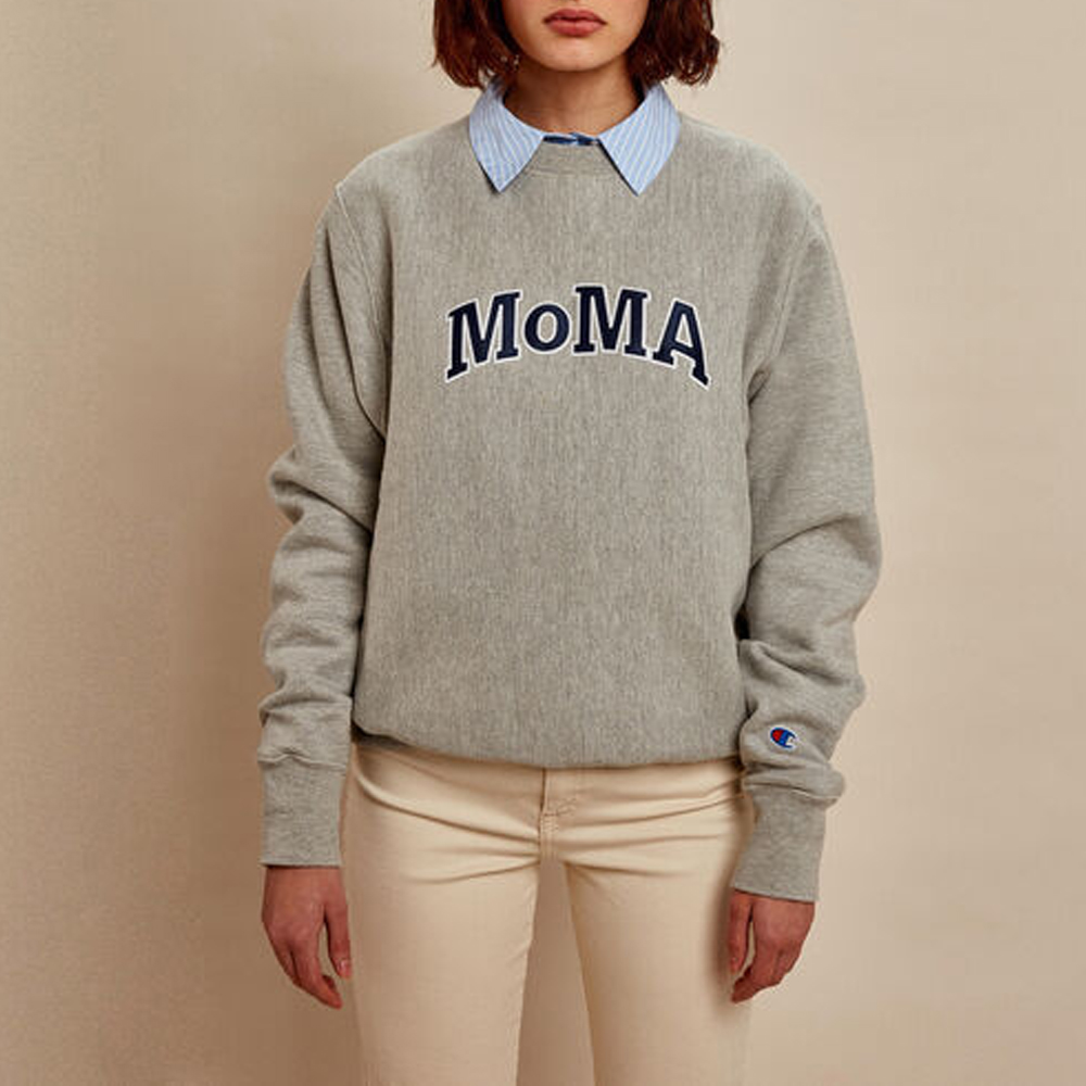Lookbook Champion x MoMA Pullover Loose Fit Fleece Crewneck Sweatshirt Unisex US Version 400613
