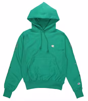 Champion x UO Embroidered Script Fleece Pullover Hoodie Green Unisex Couple Style GF68-Y07218-P3C Champion x UO Embroidered Script Fleece Pullover Hoodie Green Unisex Couple Style GF68-Y07218-P3C