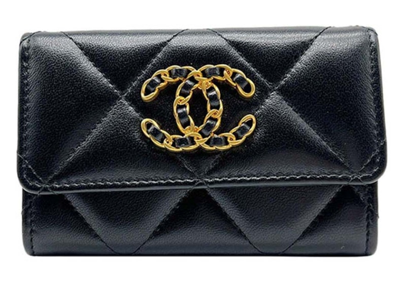 Chanel 19 Card Holder Black (AP1790)