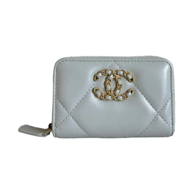 Chanel 19 Zipped Coin Purse Light Grey (AP0949)