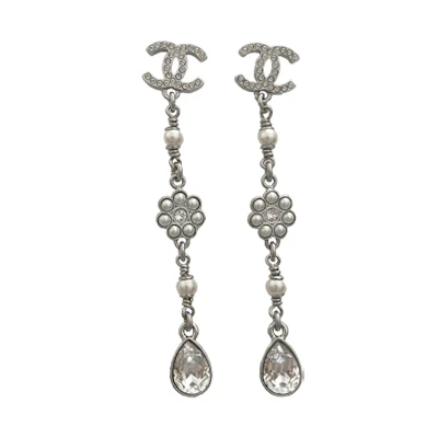 CHANEL 21K Long Chain Pearl Teardrop Crystal Necklace. AB7137-B06755-NF457