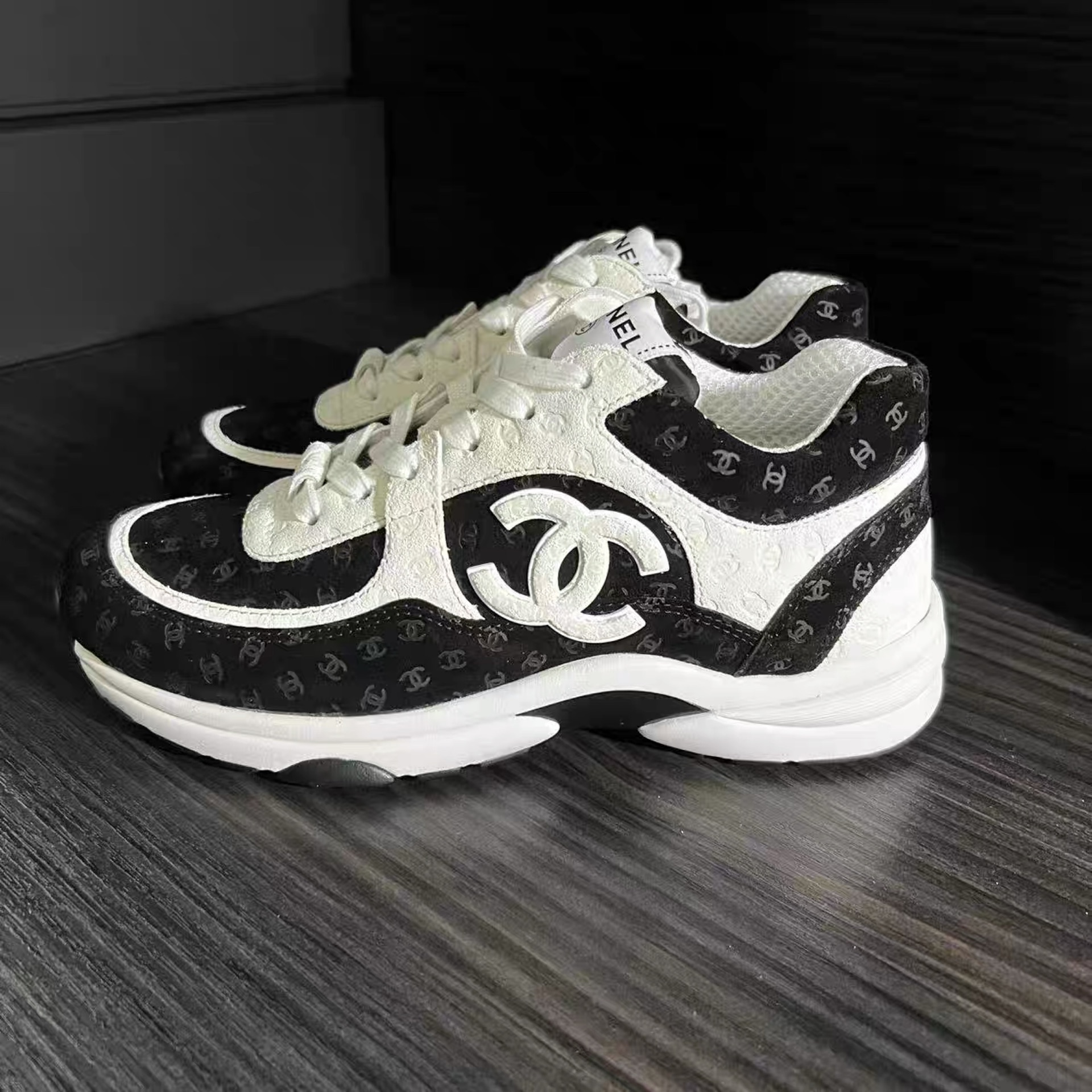 Chanel 22A 'Black Print'