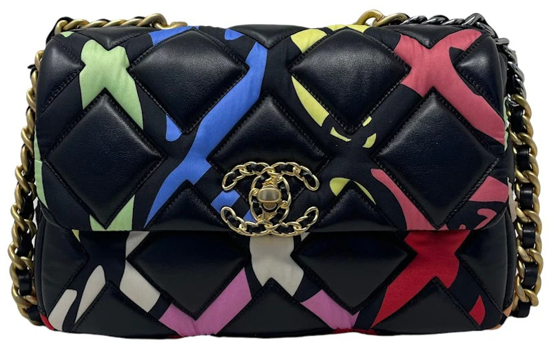 chanel-22-s-chanel-19-flap-bag-black