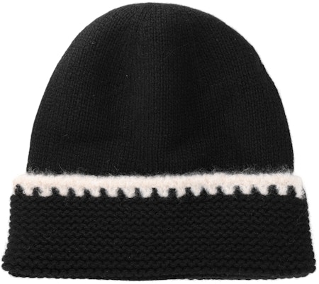 香奈儿 23A 双C标志羊绒针织帽 黑色 情侣款 男女通用 AA9203-B13196-NO944 Lookbook 香奈儿 23A 双C标志羊绒针织帽 黑色 情侣款 男女通用 AA9203-B13196-NO944