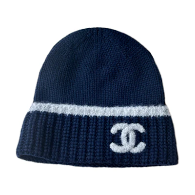 CHANEL 23K Navy Cashmere Logo Beanie Unisex Couple's Winter Hat AA9514-B14325-NR980