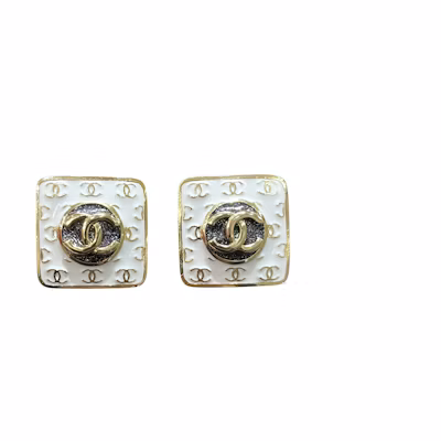 Chanel 24C White Enamel Square CC Logo Earrings. ABC692-B15371-NU452