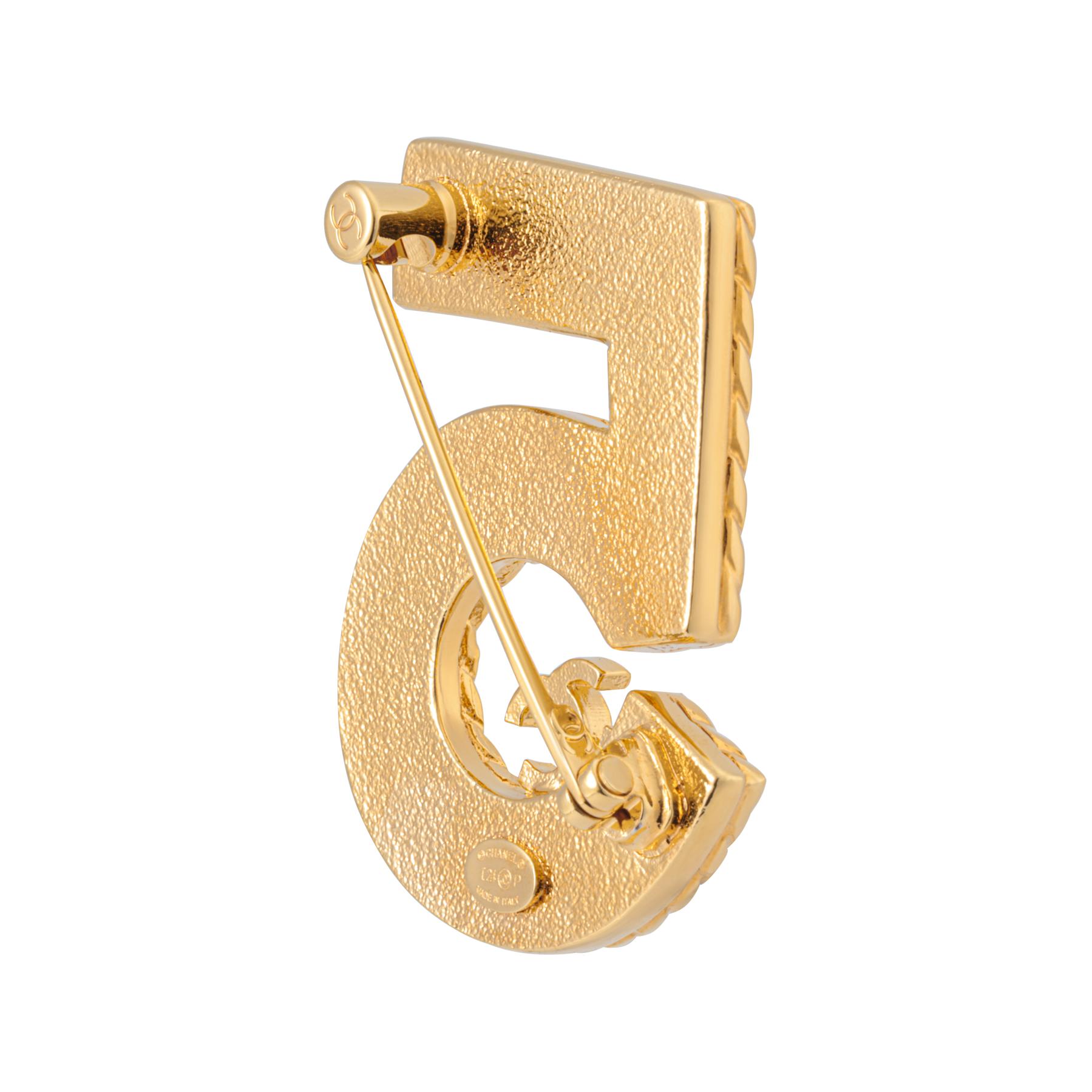 CHANEL 24P Denim Classic No.5 Double C Brooch Unisex Couple Style. ABC730-B15375-NU456 圖 4