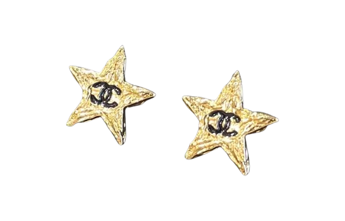 Shop CHANEL 24P Star Lava Texture Double C Kasut Sneakers ABC947-B16086-NW195