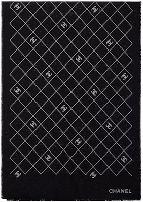 CHANEL 25A Two-Tone Knit Scarf - Unisex Black Couple Edition AAB206B21169U2131 Buy CHANEL 25A Two-Tone Knit Scarf - Unisex Black Couple Edition AAB206B21169U2131