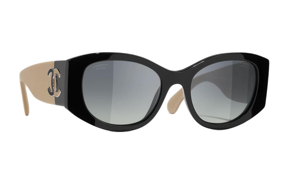 Shop CHANEL 黑色貓眼太陽眼鏡 男女適用 標誌細節 醋酸材質框架 A71618X02016S3418