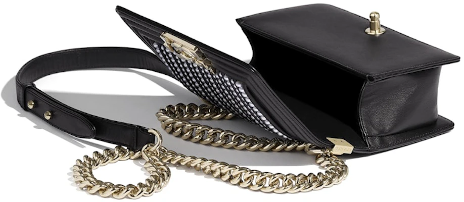 香奈儿 男孩包 牛皮/仿珍珠 金色 小号 黑色 Lookbook 香奈儿 男孩包 牛皮/仿珍珠 金色 小号 黑色