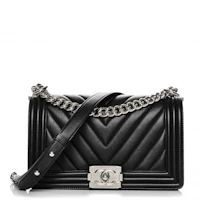 Chanel Boy Flap Chevron Calfskin Silver-tone Medium Black Chanel Boy Flap Chevron Calfskin Silver-tone Medium Black