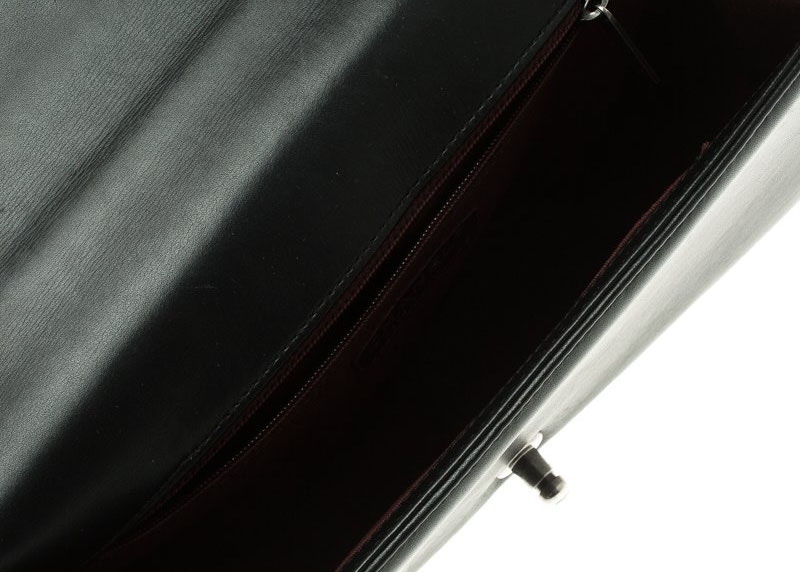 Lookbook 香奈兒男孩系列V型紋新款中號黑色包包