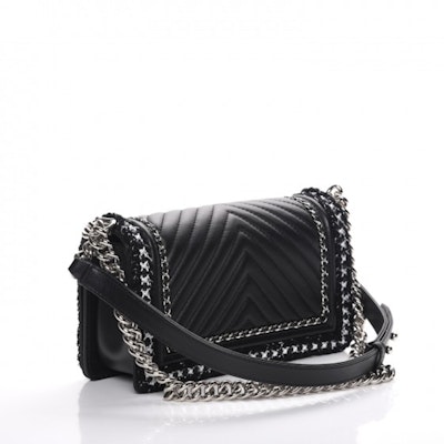 샤넬 보이 플랩 쉐브론 미듐 블랙 (은장)
Order 샤넬 보이 플랩 쉐브론 미듐 블랙 (은장)