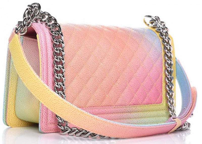 Order 香奈兒男孩款古巴絎縫中號彩虹翻蓋包