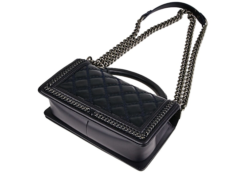 Order シャネル ボーイ フラップ パリ・ザルツブルグ キルティング ミディアム ネイビーブルー