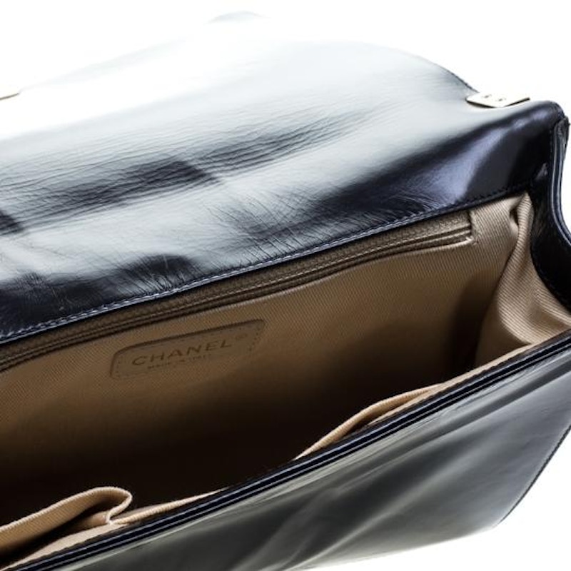 Lookbook 香奈儿大号Antique Brass小牛皮菱格纹翻盖包黑色