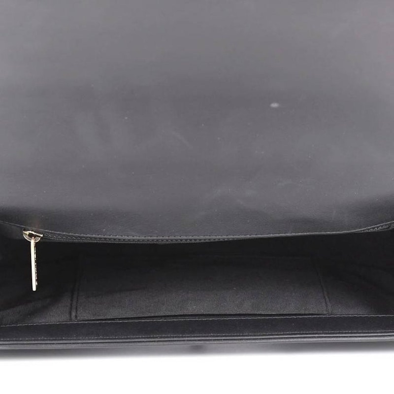 Lookbook 香奈儿男孩小牛皮金色五金中号黑色皮革包包