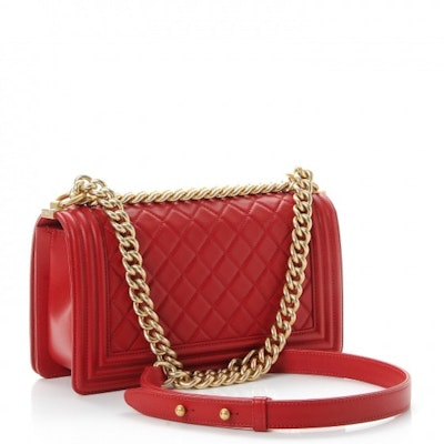 香奈兒男孩紅色中號菱格絎縫羊皮挎包 Order 香奈兒男孩紅色中號菱格絎縫羊皮挎包