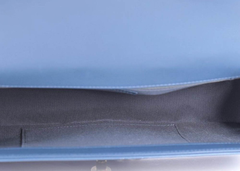 Lookbook 香奈兒男孩翻蓋菱格紋藍色中尺寸新款包包