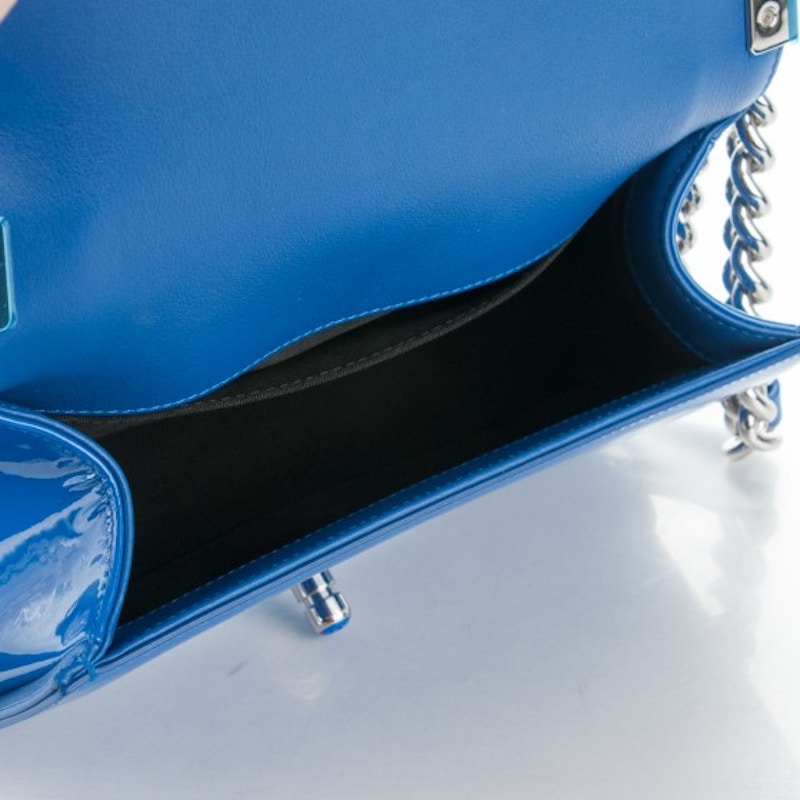 Chanel Boy Flap Quilted Small Bright Blue 圖 3