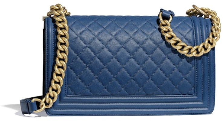 샤넬 보이 퀼팅 딥블루 카프스킨 골드
Order 샤넬 보이 퀼팅 딥블루 카프스킨 골드