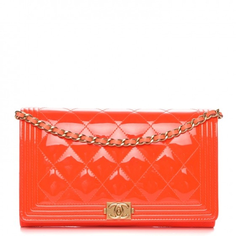 chanel-boy-wallet-on-removable-chain-quilted-diamond-patent-leather-calfskin-orange