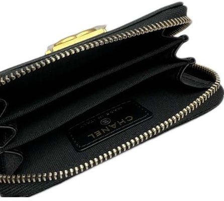 샤넬 보이 캐비어 지퍼 동전지갑 (블랙)
Lookbook 샤넬 보이 캐비어 지퍼 동전지갑 (블랙)