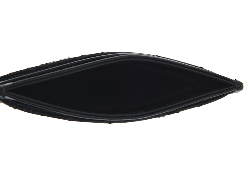 Lookbook Chanel Dompet Kartu Kulit Anak Domba Camellia Hitam