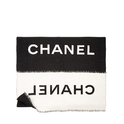 CHANEL Cashmere Knit Scarf Black/White Unisex Couple Style Winter Scarf AA0176-X12961-C2666