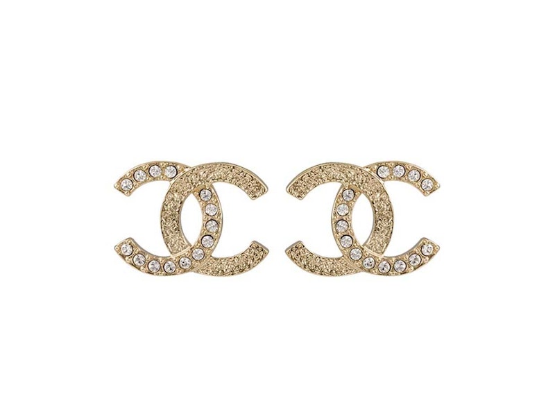 Chanel CC Logo Earrings Gold (ABA227)