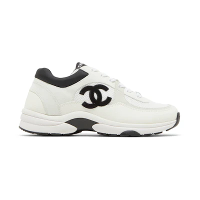 (W) Chanel CC Logo Sneaker 'White Black'