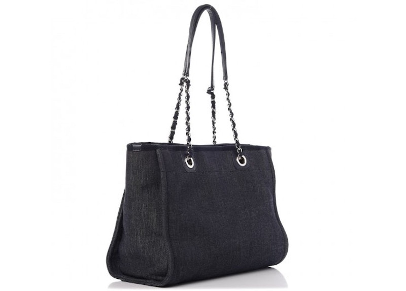 Order Chanel Rantai Tote Deauville Kecil Biru Gelap