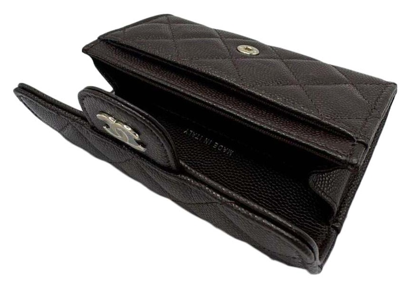 Lookbook 샤넬 클래식 카드 홀더 AP0214 브라운