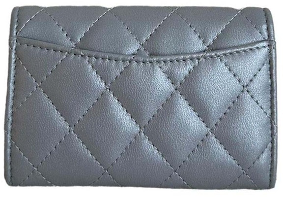 Chanel Classic Card Holder Silver (AP0214) Order Chanel Classic Card Holder Silver (AP0214)